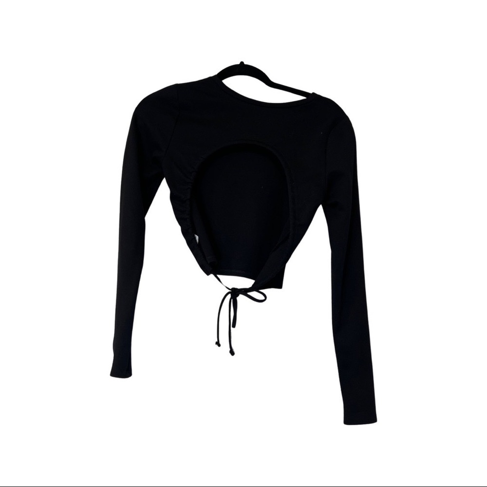 Cropped backless cutout long sleeve